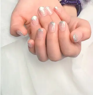 ネイル pink ladyサロン所属・べ にのネイルデザイン