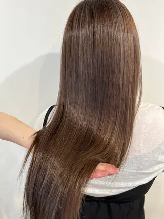 ロング A.C.T C-LOOPUNITED所属・ボブ/透明感カラー/ あかねのヘアスタイル