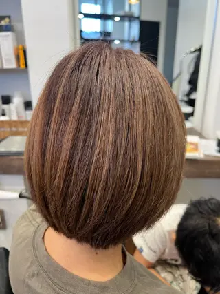 ミディアム カラー オオミネ タクミのヘアスタイル