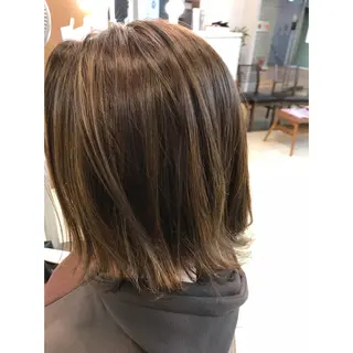 ミディアム カラー 坂西 春果のマツエク・マツパデザイン