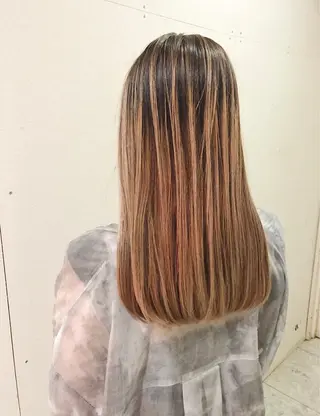 ロング カラー ケアブリーチ /髪質 改善/古橋圭史郎のヘアスタイル