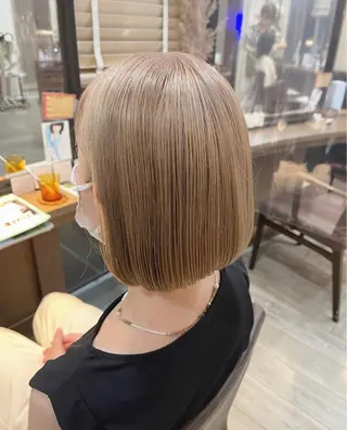 ショート enn 髪質改善🩷 曽根依咲のヘアスタイル