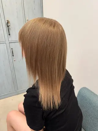 ミディアム カラー ほの カラー特化/ ブリーチ/ボブのヘアスタイル