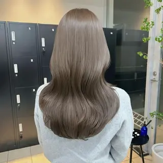 カラー セミロング 透明感🪽艶カラー☆ トレンドヘア✨のヘアスタイル