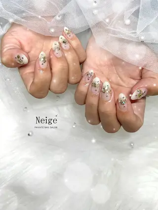ネイル Neige所属・Neige 𓂃 aiのネイルデザイン