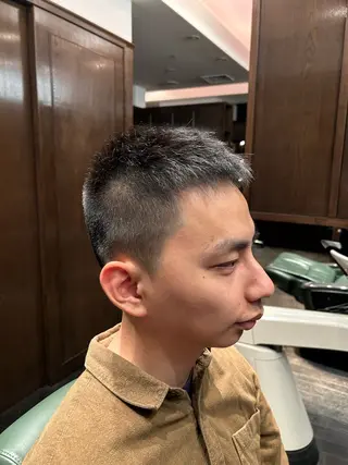 ショート メンズ マスダ コウのヘアスタイル