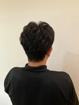 カラー メンズ 暖色・寒色カラー / 関根涼太のヘアスタイル