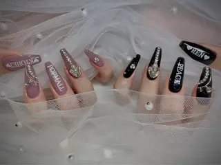 ネイル I-nailロング /ワンホン/キラキラのネイルデザイン