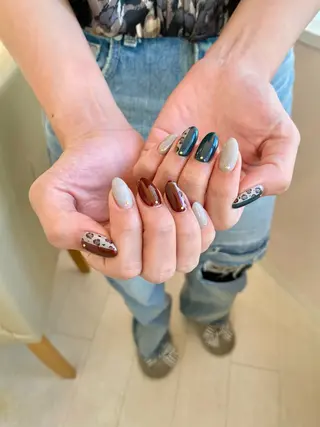 セミロング nail salon eru.のネイルデザイン