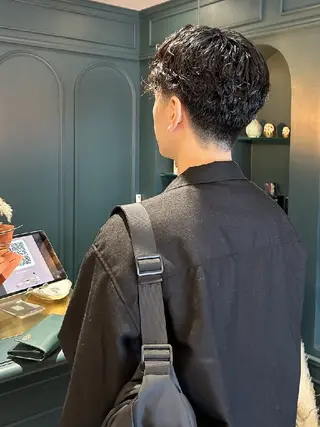 メンズ パーマ 【メンズカット/パー マ✂️】momo🌷のヘアスタイル