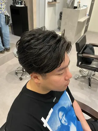 ミディアム メンズ 髙栁 航太の眉毛・アイブロウイメージ