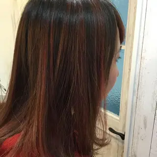 ミディアム カラー 金崎 新吾のヘアスタイル