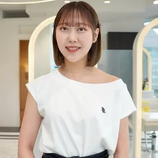 カラー 飯田 優花/カットモデルのヘアスタイル