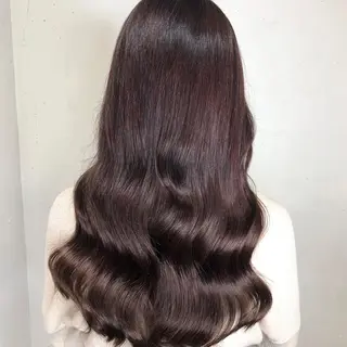 ロング カラー パーマ ヘアアレンジ 八巻 晴香のヘアスタイル