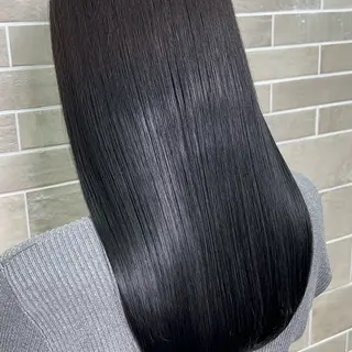 ロング カラー アオヌマ コハルのヘアスタイル