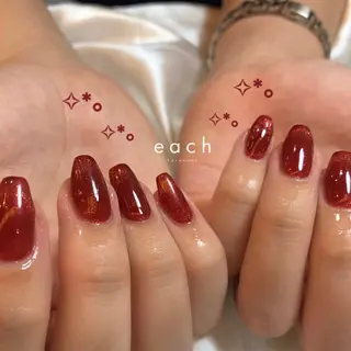 ネイル each Hibikiのネイルデザイン