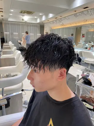 パーマ メンズ 低ダメージ特化🌱 佐野優斗のヘアスタイル