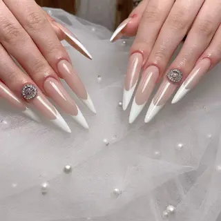 ネイル ENsalon AKIRAのネイルデザイン