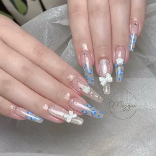 ネイル Maggie Nail🦩のネイルデザイン