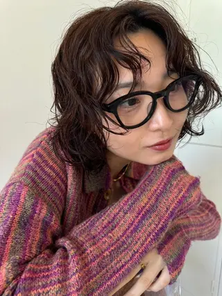 ショート カラー パーマ CEINE OURのヘアスタイル