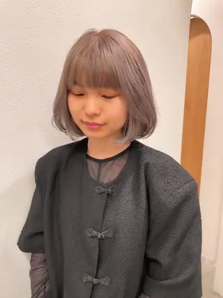 ショート カラー ヘアアレンジ ミニボブ/ブリーチ 🌈MISATOのヘアスタイル