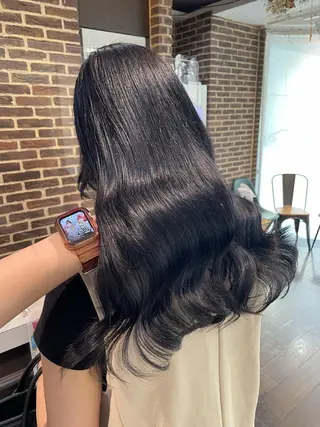 セミロング カラー aya/小顔レイヤー /柔らかカラーのヘアスタイル