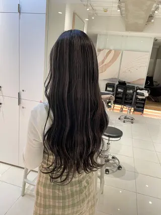 ロング カラー ヘアアレンジ 艶髪✨寒色カラー✨ 翁長孝輔のヘアスタイル