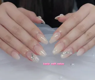 ネイル LUCIE NAIL SALON所属・ルシエ 浅草橋のネイルデザイン