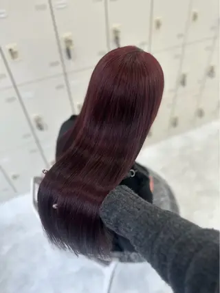 カラー 🤍Mei🤍赤み消 し透明感ツヤカラーのヘアスタイル