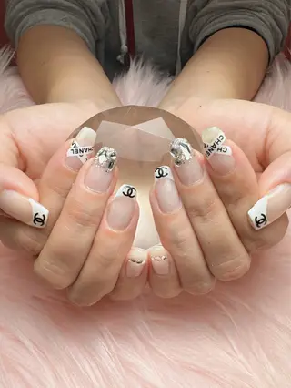 ネイル 岩川 紗野のネイルデザイン