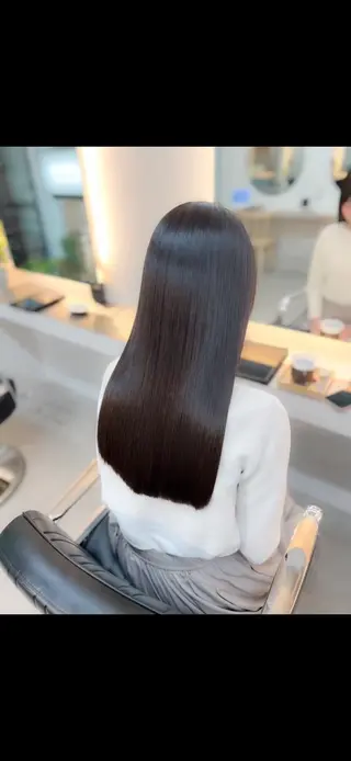 カラー 三徳 一真のヘアスタイル