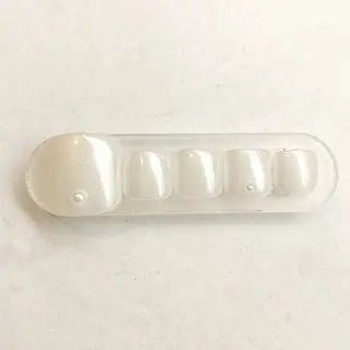 ネイル 早野 美菜子のネイルデザイン