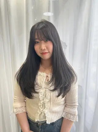 セミロング カラー 【 pia 】 とものヘアスタイル