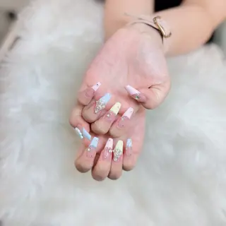 ネイル Lenie Nail Salonのネイルデザイン