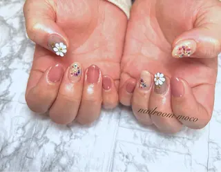 ネイル nailroom mocoのネイルデザイン