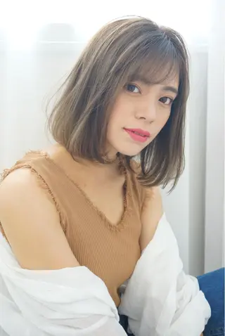 ミディアム 髪質改善、縮毛矯正 酸性縮毛矯正のヘアスタイル