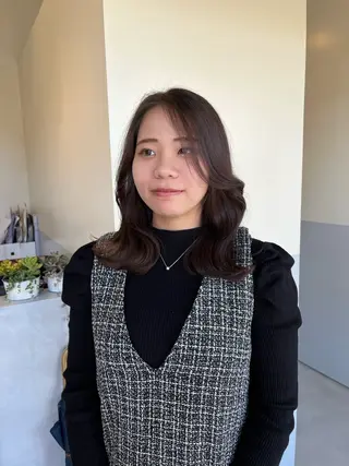 ミディアム 神谷 夏帆のヘアスタイル