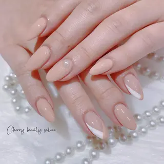 ネイル SAKURA 🍒のネイルデザイン