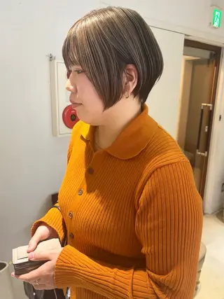 ショート カラー 齋藤 咲のヘアスタイル