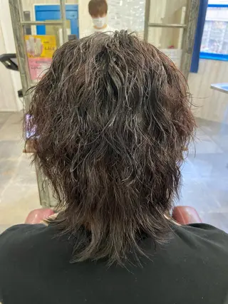ミディアム パーマ メンズ カットパーマ✂️ 小坂田玲亜のヘアスタイル