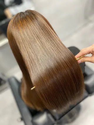 セミロング 艶髪/縮毛矯正 🫧辻野海羽のヘアスタイル