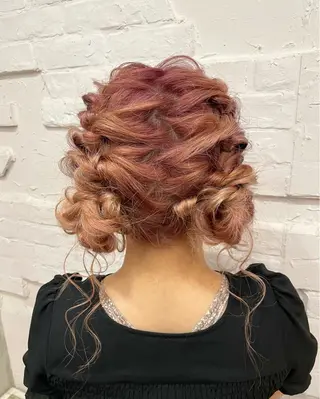 ロング ヘアアレンジ 【ピンク/韓国ヘア/ ヘアセット】亜海のヘアスタイル