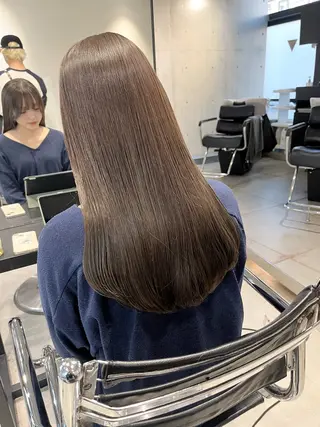 ロング カラー パーマ ヘアアレンジ 透明感/オリーブ/ グレージュ/YUKAのヘアスタイル