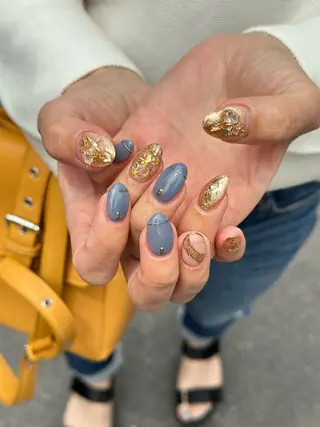 ミディアム yuka ♡のネイルデザイン