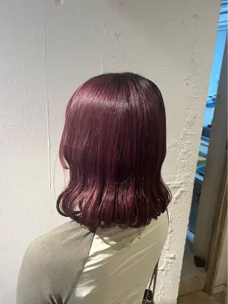 ミディアム カラー ᴛᴏᴍᴏᴋᴀ / ᴄʜᴇʀɪのヘアスタイル