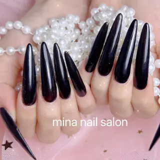 ネイル queens nailsalonのネイルデザイン