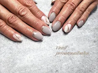 ネイル V. nailのネイルデザイン