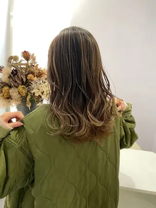ロング カラー 新井 広之のヘアスタイル