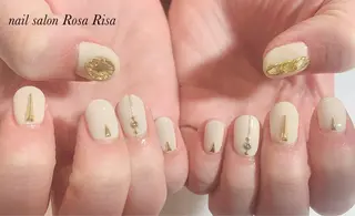 ショート ネイル ネイルスタジオ シェイクユアハンズのネイルデザイン