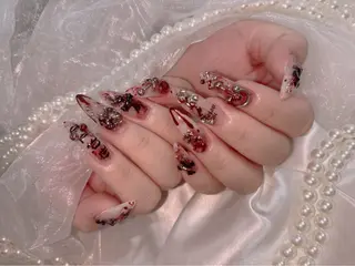 ネイル -ému- k.oのネイルデザイン